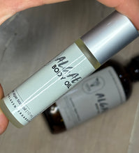 Load image into Gallery viewer, Algae Oil Travel Roller