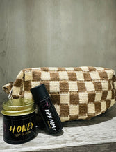 Load image into Gallery viewer, LIP X CARE KIT