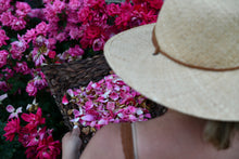 Load image into Gallery viewer, MIST - Rose Facial Toner