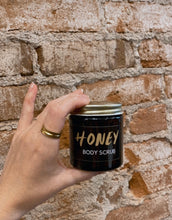 Load image into Gallery viewer, HONEY BODY SCRUB