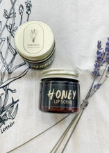 Load image into Gallery viewer, HONEY LIP SCRUB